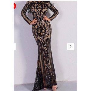 Neela Long Sleeve Maxi Dress